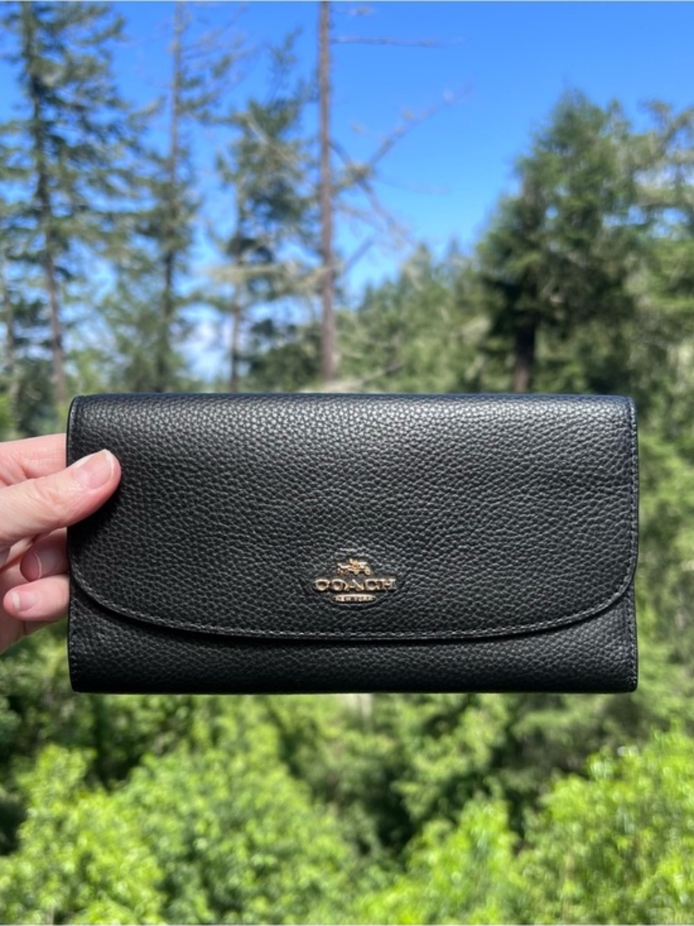 COACH Vintage Trifold Wallet Black Pebble Leather with Gold Hardware AUTHENTIC